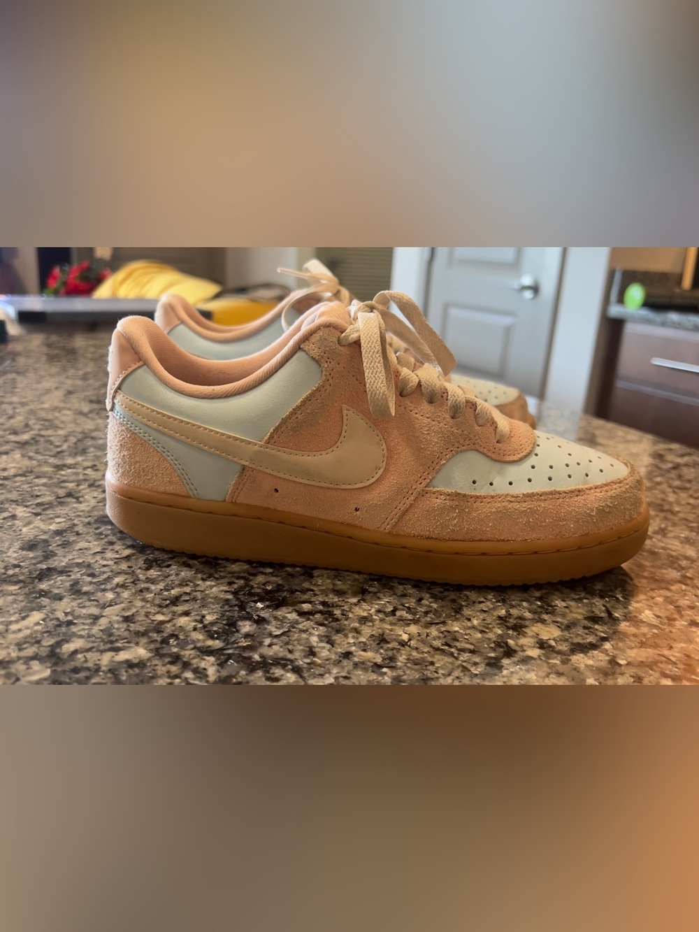 Nike Low-Top Sneakers in Blush Pink, Light Blue & Gum SZ 7